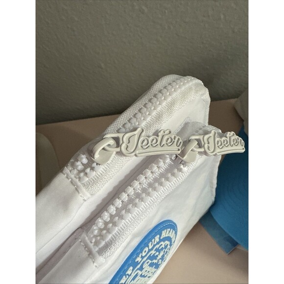 Jeeter Clouded 420 Side Crossbody Bag & Hat Set White/Blue - Picture 5 of 8